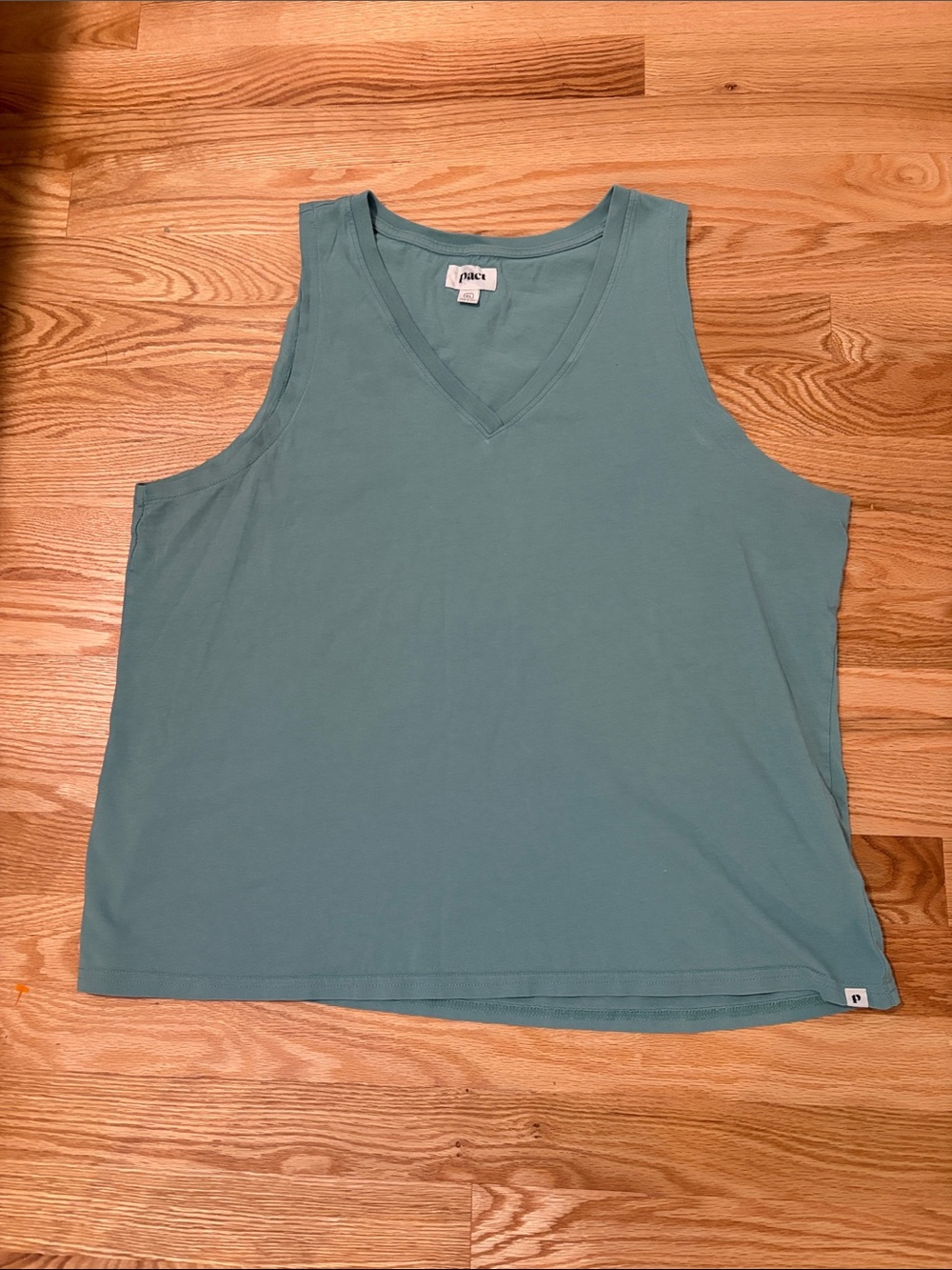 Pact Organic Cotton V-Neck Tank Top in Seafoam